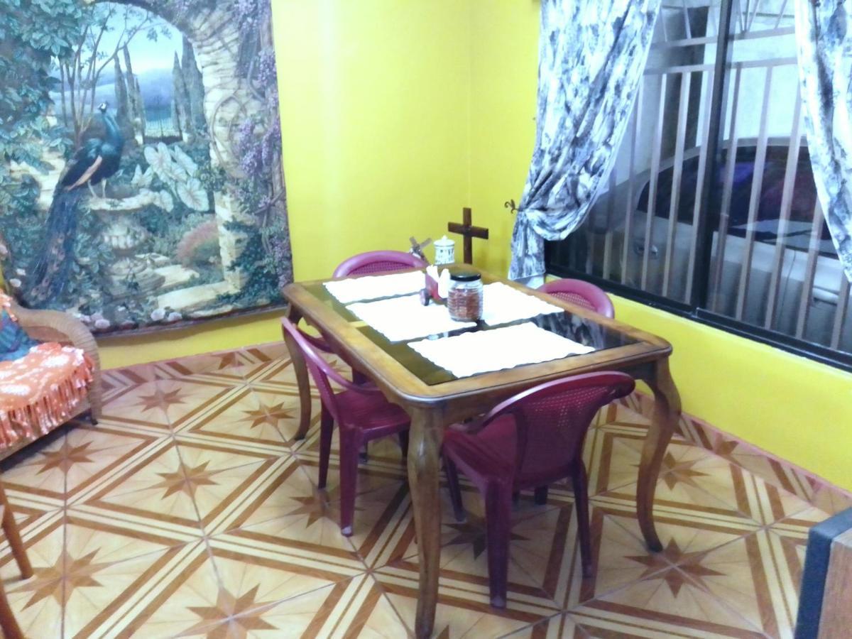 Alexander B&B Alajuela ภายนอก รูปภาพ