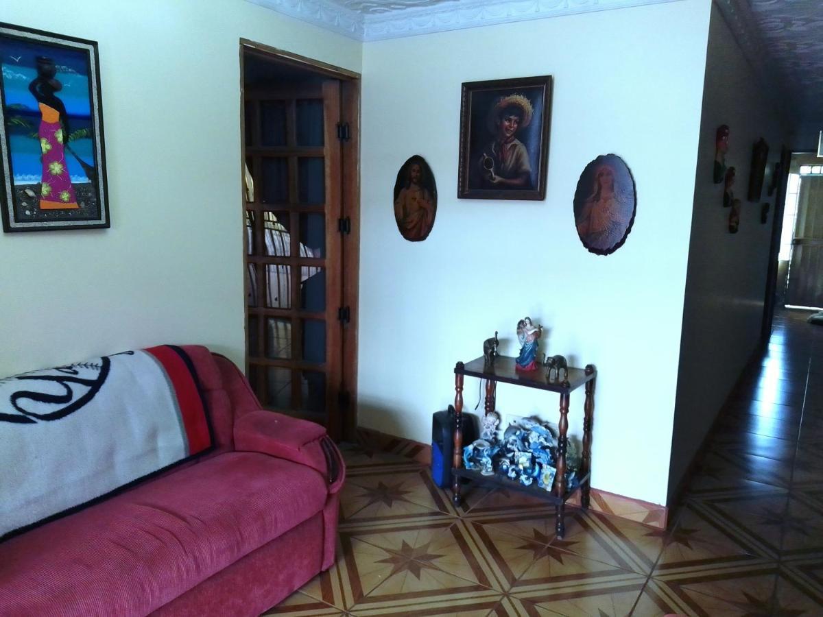 Alexander B&B Alajuela ภายนอก รูปภาพ